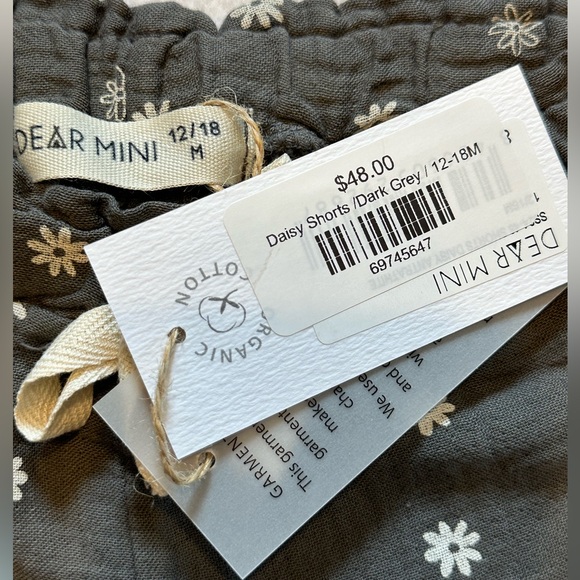 NWT Dear Mini Daisy Ruffle Shorts size 12-18M - Picture 4 of 13